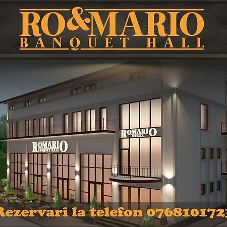 Hotel Ro&Mario Barlad Bîrlad 外观 照片