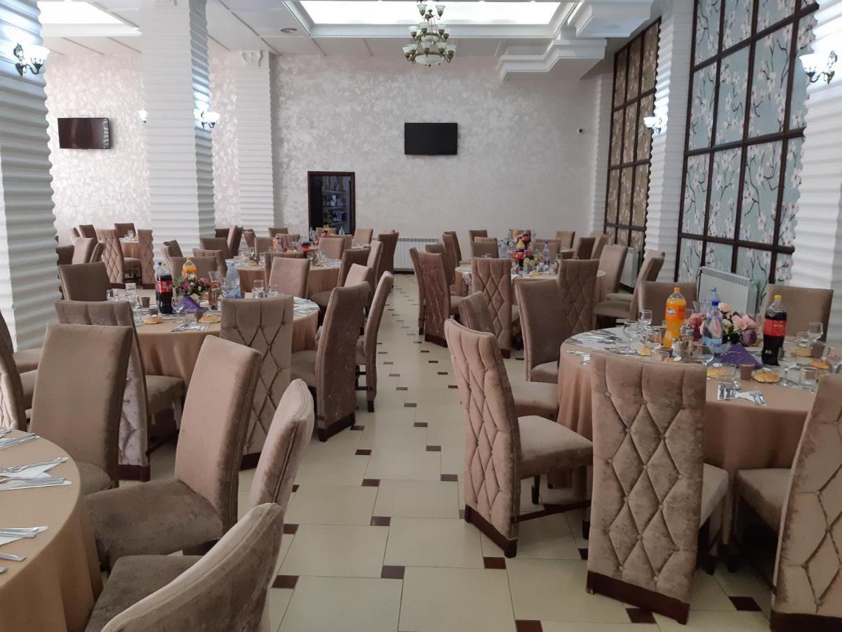 Hotel Ro&Mario Barlad Bîrlad 外观 照片