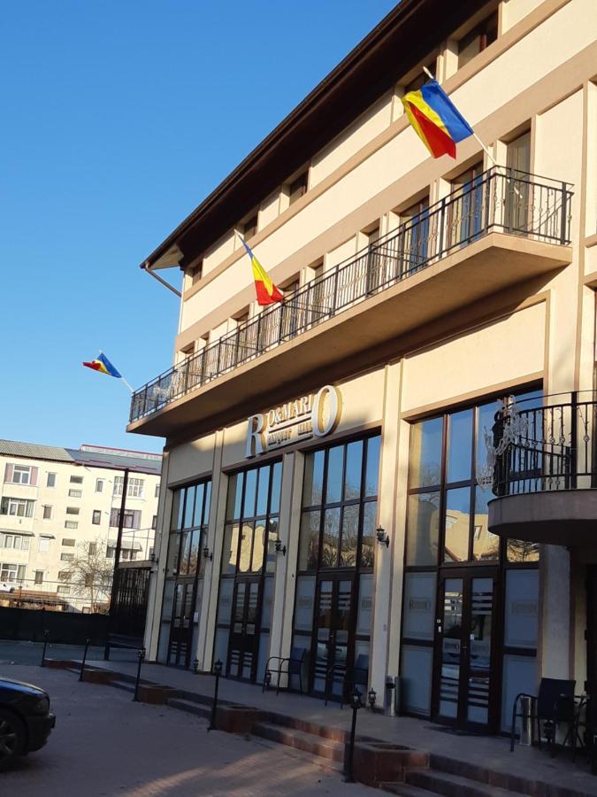 Hotel Ro&Mario Barlad Bîrlad 外观 照片